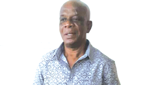 Coach Augustt to stage comeback 
